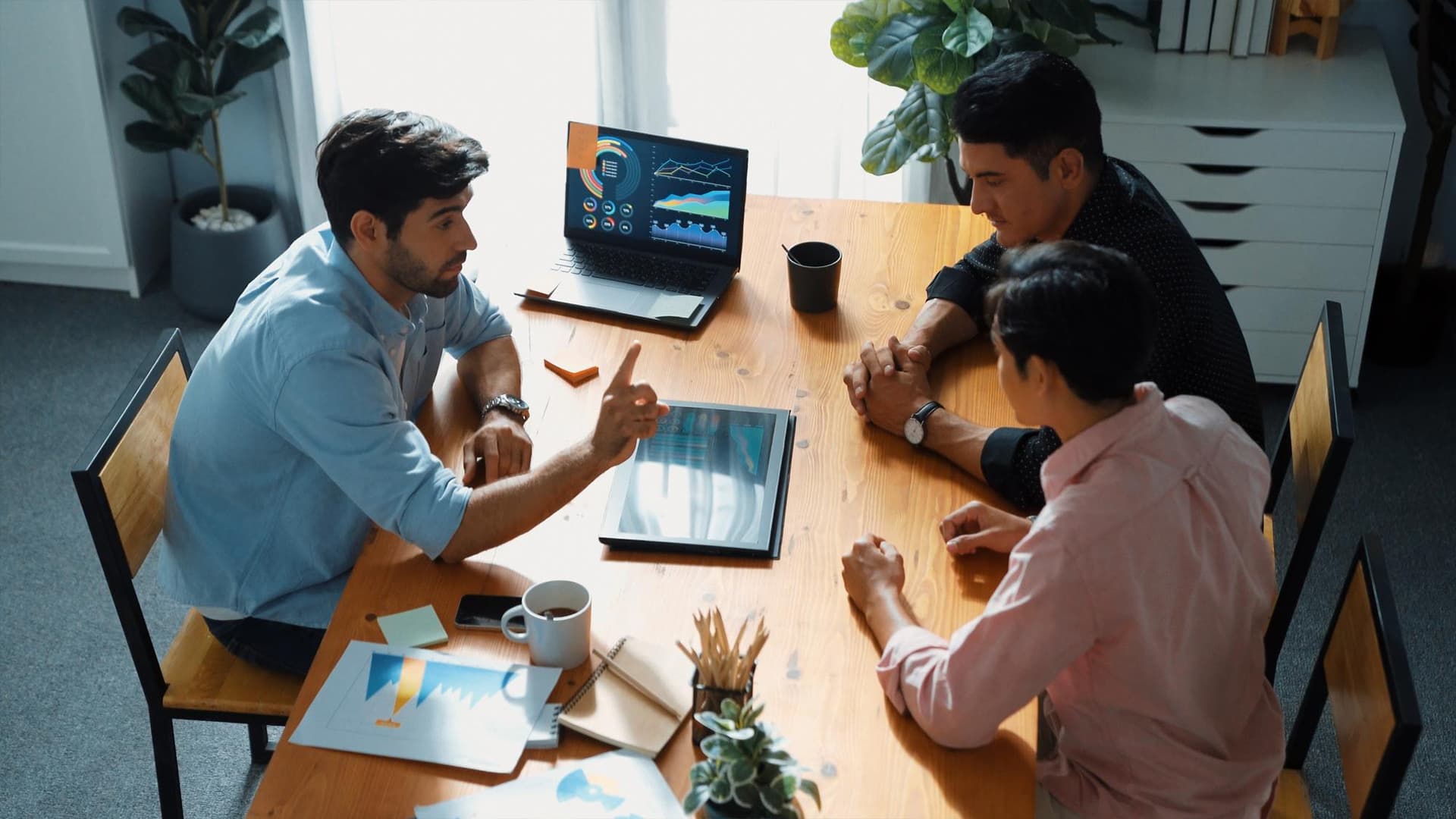 B2B Website Design Strategy: How to Communicate Complex Services Clearly