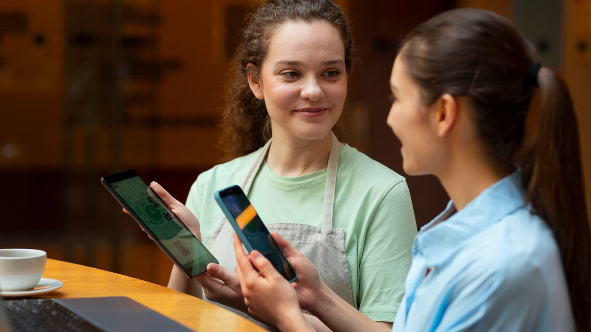 How UX Design Helps Turn Visitors Into Customers
