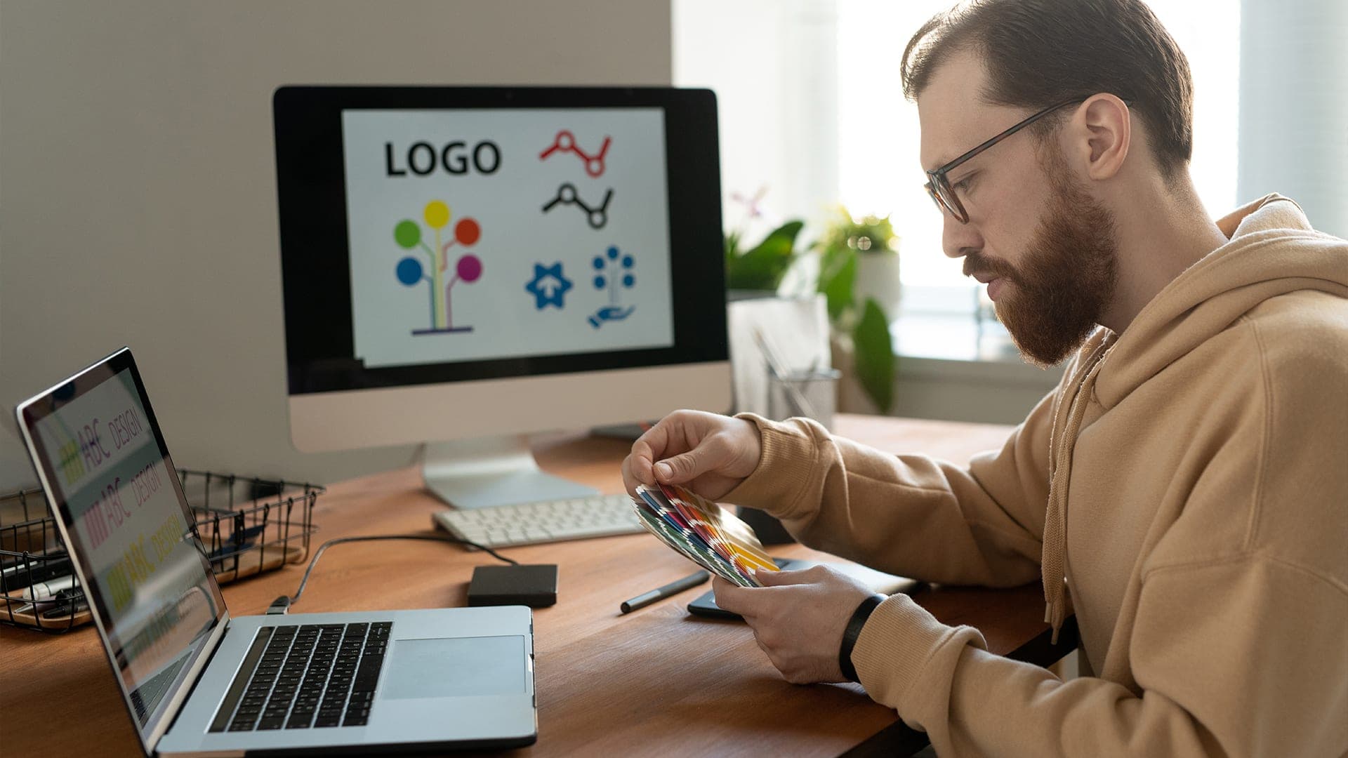 What Makes Logo Creation Services Worth It